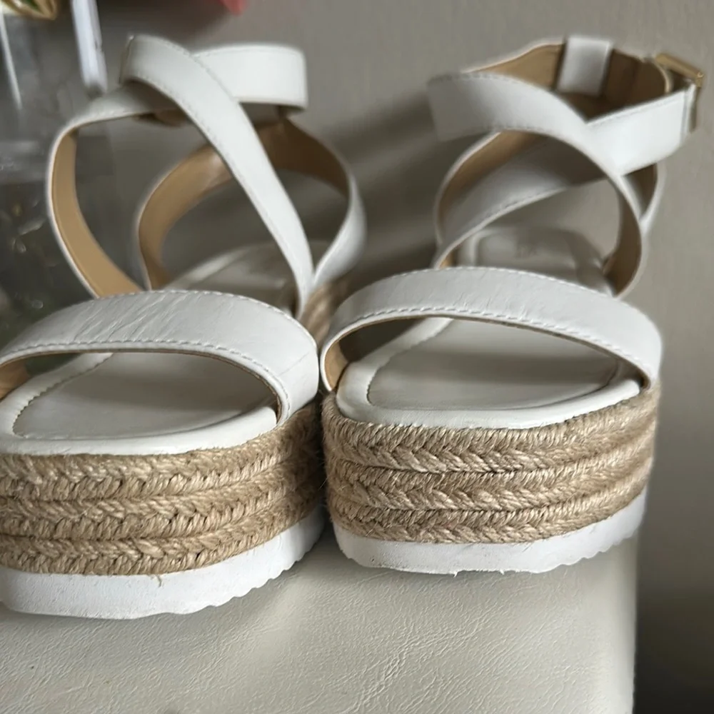 Michael Kors White Wedge Sandals with Jute Midsole - Picture 4 of 6